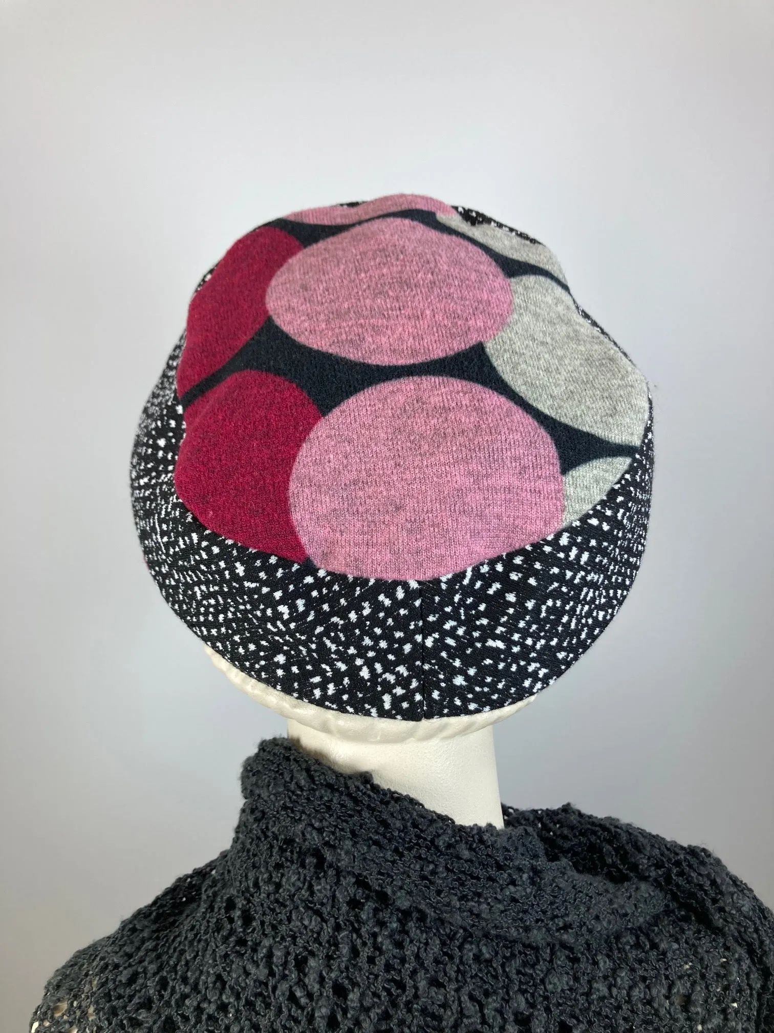 Womens Slouchy Beret. Knit black gray pink burgundy Hat. Slouch Hat. Boho chic casual hat. Ladies comfy travel hat. Stylish soft fabric hat.